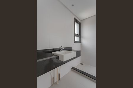 Apartamento à venda com 76m², 1 quarto e 2 vagas Apartamento à venda com 76m², 1 quarto e 2 vagasBanheiro da Suíte