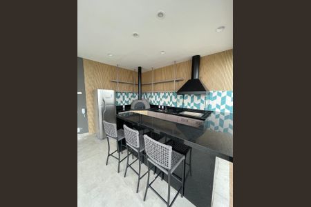 Apartamento à venda com 83m², 3 quartos e 1 vaga Apartamento à venda com 83m², 3 quartos e 1 vagaCondomínio