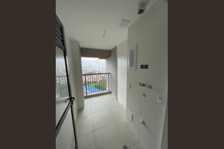 Apartamento à venda com 83m², 3 quartos e 1 vaga Apartamento à venda com 83m², 3 quartos e 1 vagaLavanderia