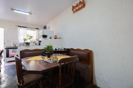 Casa à venda com 200m², 4 quartos e 2 vagas Casa à venda com 200m², 4 quartos e 2 vagasCasa 1 - Copa