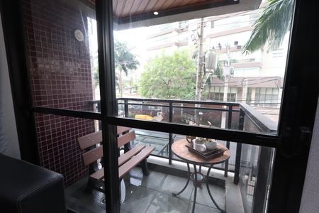 Apartamento à venda com 68m², 3 quartos e 1 vagaVaranda