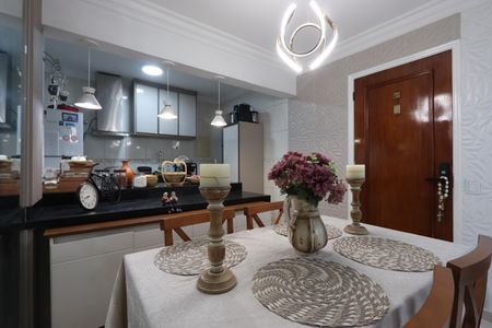 Apartamento à venda com 68m², 3 quartos e 1 vagaSala de Jantar