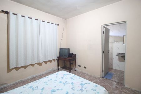 Casa à venda com 200m², 4 quartos e 4 vagasSuíte 1