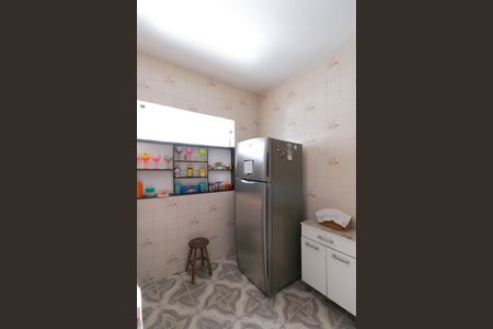 Casa à venda com 301m², 4 quartos e 4 vagas Casa à venda com 301m², 4 quartos e 4 vagasCozinha