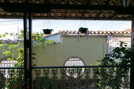 Casa à venda com 301m², 4 quartos e 4 vagas Casa à venda com 301m², 4 quartos e 4 vagasVista