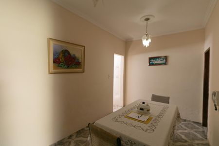 Casa à venda com 301m², 4 quartos e 4 vagas Casa à venda com 301m², 4 quartos e 4 vagasCopa