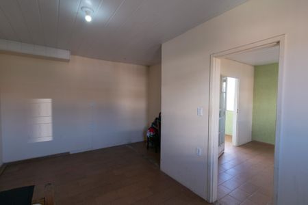 Casa à venda com 301m², 4 quartos e 4 vagas Casa à venda com 301m², 4 quartos e 4 vagasEdícula - Quarto