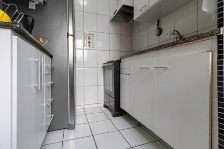 Apartamento à venda com 64m², 3 quartos e 1 vaga Apartamento à venda com 64m², 3 quartos e 1 vagaCozinha e Área de Serviço