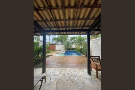 Casa à venda com 250m², 4 quartos e 3 vagas