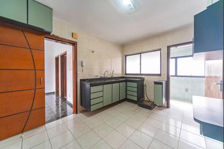 Apartamento à venda com 126m², 3 quartos e 2 vagas Apartamento à venda com 126m², 3 quartos e 2 vagasCozinha