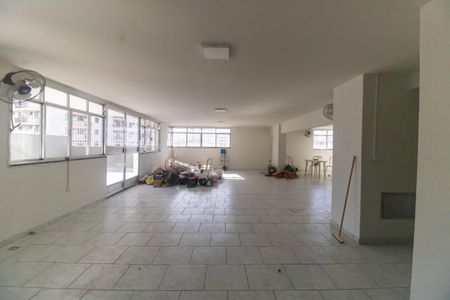 Apartamento à venda com 128m², 2 quartos e 1 vagaÁrea comum