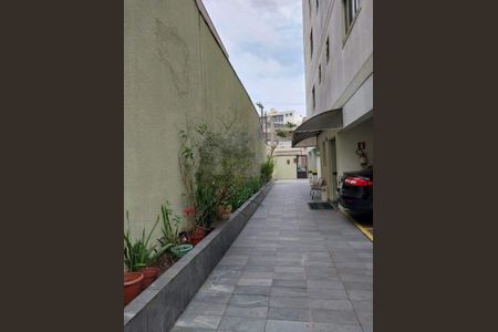 Apartamento à venda com 64m², 2 quartos e 1 vaga