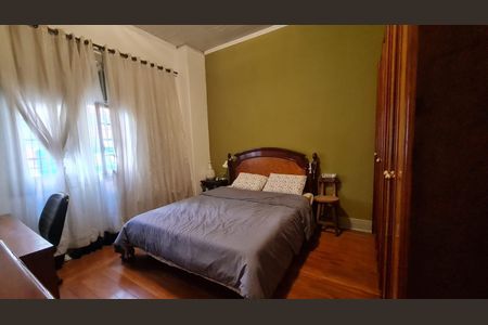 Casa à venda com 263m², 3 quartos e 1 vaga
