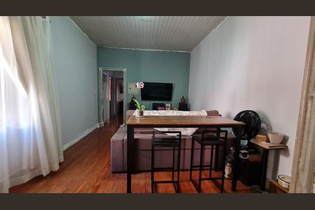 Casa à venda com 263m², 3 quartos e 1 vaga