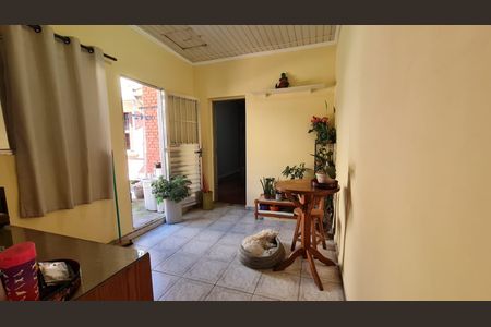 Casa à venda com 263m², 3 quartos e 1 vaga