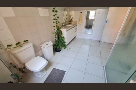 Casa à venda com 263m², 3 quartos e 1 vaga