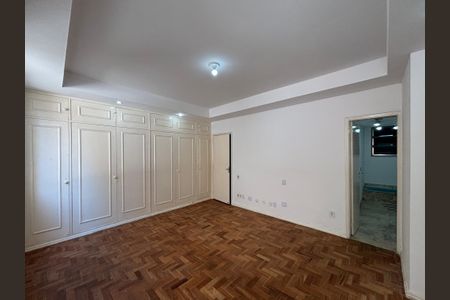 Apartamento à venda com 285m², 4 quartos e 3 vagasSuíte 2