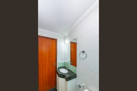 Apartamento à venda com 120m², 3 quartos e 2 vagas Apartamento à venda com 120m², 3 quartos e 2 vagasBanheiro da Suíte