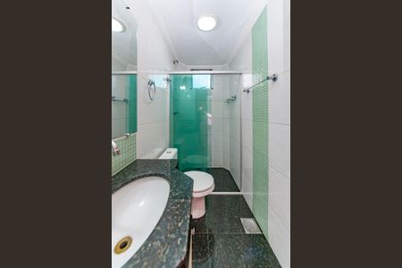 Apartamento à venda com 120m², 3 quartos e 2 vagas Apartamento à venda com 120m², 3 quartos e 2 vagasBanheiro da Suíte