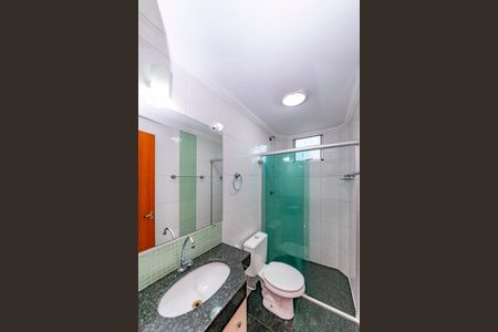 Apartamento à venda com 120m², 3 quartos e 2 vagas Apartamento à venda com 120m², 3 quartos e 2 vagasBanheiro da Suíte