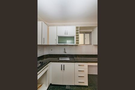 Apartamento à venda com 120m², 3 quartos e 2 vagas Apartamento à venda com 120m², 3 quartos e 2 vagasCozinha