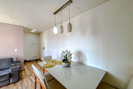 Apartamento à venda com 55m², 2 quartos e 1 vagaSala