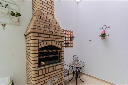 Casa à venda com 100m², 3 quartos e 2 vagas Casa à venda com 100m², 3 quartos e 2 vagasChurrasqueira