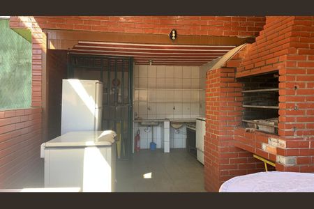 Casa à venda com 600m², 3 quartos e 2 vagas Casa à venda com 600m², 3 quartos e 2 vagasÁrea Externa