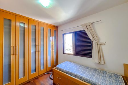 Apartamento à venda com 137m², 3 quartos e 2 vagasQuarto 2