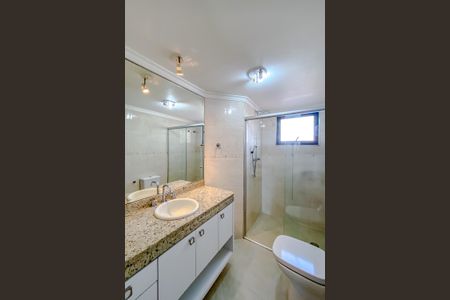 Apartamento à venda com 137m², 3 quartos e 2 vagasBanheiro