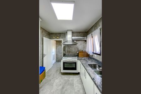 Apartamento à venda com 137m², 3 quartos e 2 vagasCozinha