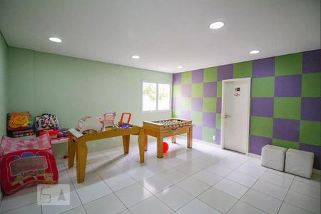 Apartamento à venda com 65m², 2 quartos e 2 vagas Apartamento à venda com 65m², 2 quartos e 2 vagasÁrea comum - Sala de Jogos