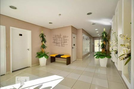 Apartamento à venda com 65m², 2 quartos e 2 vagas Apartamento à venda com 65m², 2 quartos e 2 vagasÁrea comum - Hall social