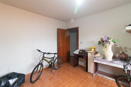 Casa à venda com 400m², 4 quartos e 3 vagas Casa à venda com 400m², 4 quartos e 3 vagasQuarto 3
