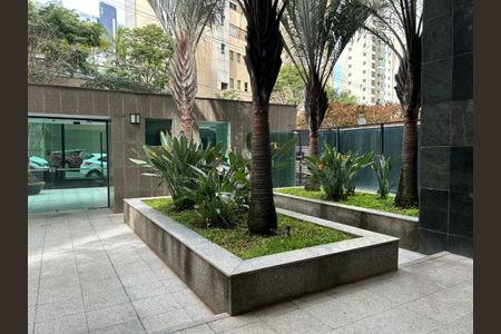 Apartamento à venda com 134m², 4 quartos e 3 vagas