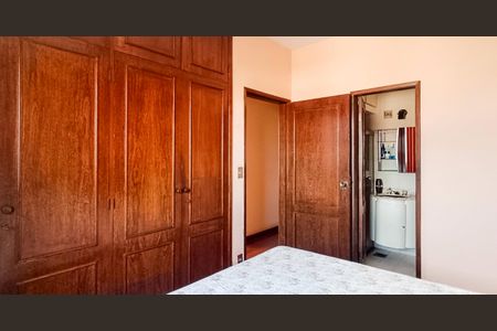 Apartamento à venda com 110m², 3 quartos e 1 vagaQuarto