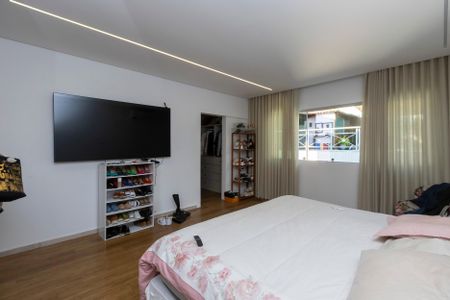 Casa para alugar com 400m², 3 quartos e 2 vagas Casa para alugar com 400m², 3 quartos e 2 vagasSuíte 1