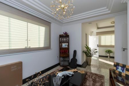 Casa para alugar com 400m², 3 quartos e 2 vagas Casa para alugar com 400m², 3 quartos e 2 vagasSala 2