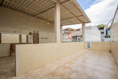 Casa à venda com 350m², 3 quartos e 4 vagasTerraço