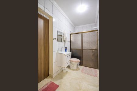 Casa à venda com 350m², 3 quartos e 4 vagasBanheiro Social