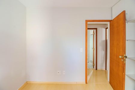 Apartamento à venda com 158m², 2 quartos e 2 vagasQuarto