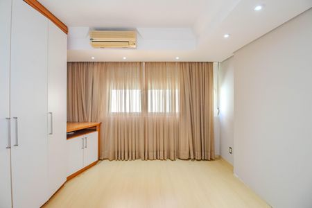 Apartamento à venda com 158m², 2 quartos e 2 vagasSuíte