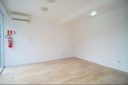 Casa à venda com 366m², 8 quartos e 1 vagaQuarto 6