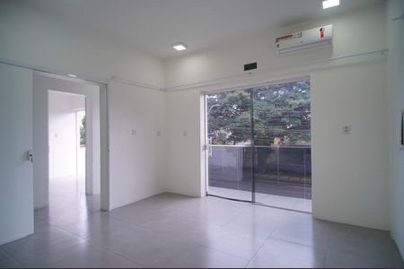 Casa à venda com 366m², 8 quartos e 1 vagaQuarto 1