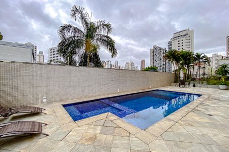 Apartamento à venda com 138m², 3 quartos e 3 vagasÁrea comum - Piscina