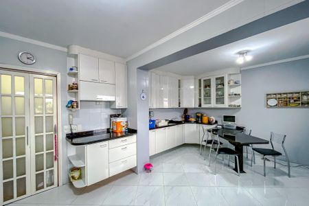 Apartamento à venda com 138m², 3 quartos e 3 vagasCozinha