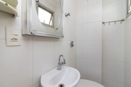 Apartamento para alugar com 110m², 3 quartos e 2 vagas Apartamento para alugar com 110m², 3 quartos e 2 vagasBanheiro de Serviço