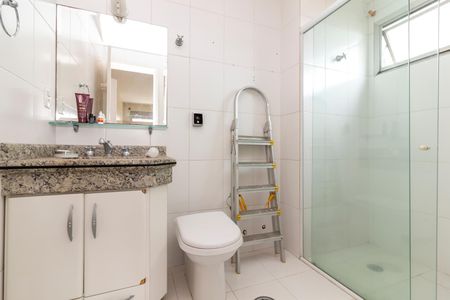 Apartamento para alugar com 110m², 3 quartos e 2 vagas Apartamento para alugar com 110m², 3 quartos e 2 vagasBanheiro da Suíte