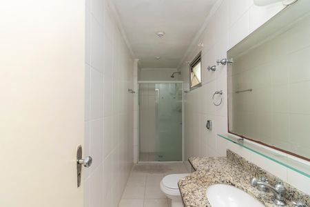 Apartamento para alugar com 110m², 3 quartos e 2 vagas Apartamento para alugar com 110m², 3 quartos e 2 vagasBanheiro 2