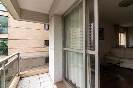 Apartamento para alugar com 110m², 3 quartos e 2 vagas Apartamento para alugar com 110m², 3 quartos e 2 vagasVaranda da Sala
